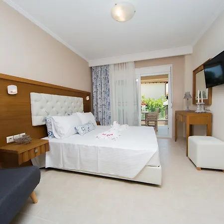 La Casa Di Giorgio Greco Никити