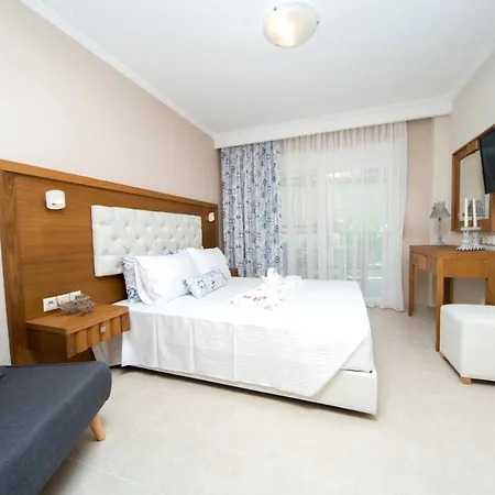 La Casa Di Giorgio Greco Никити