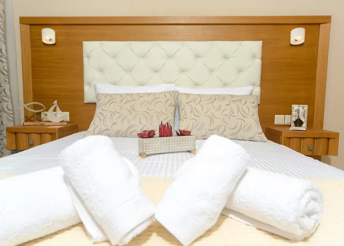 La Casa Di Giorgio Greco Aparthotel 4*